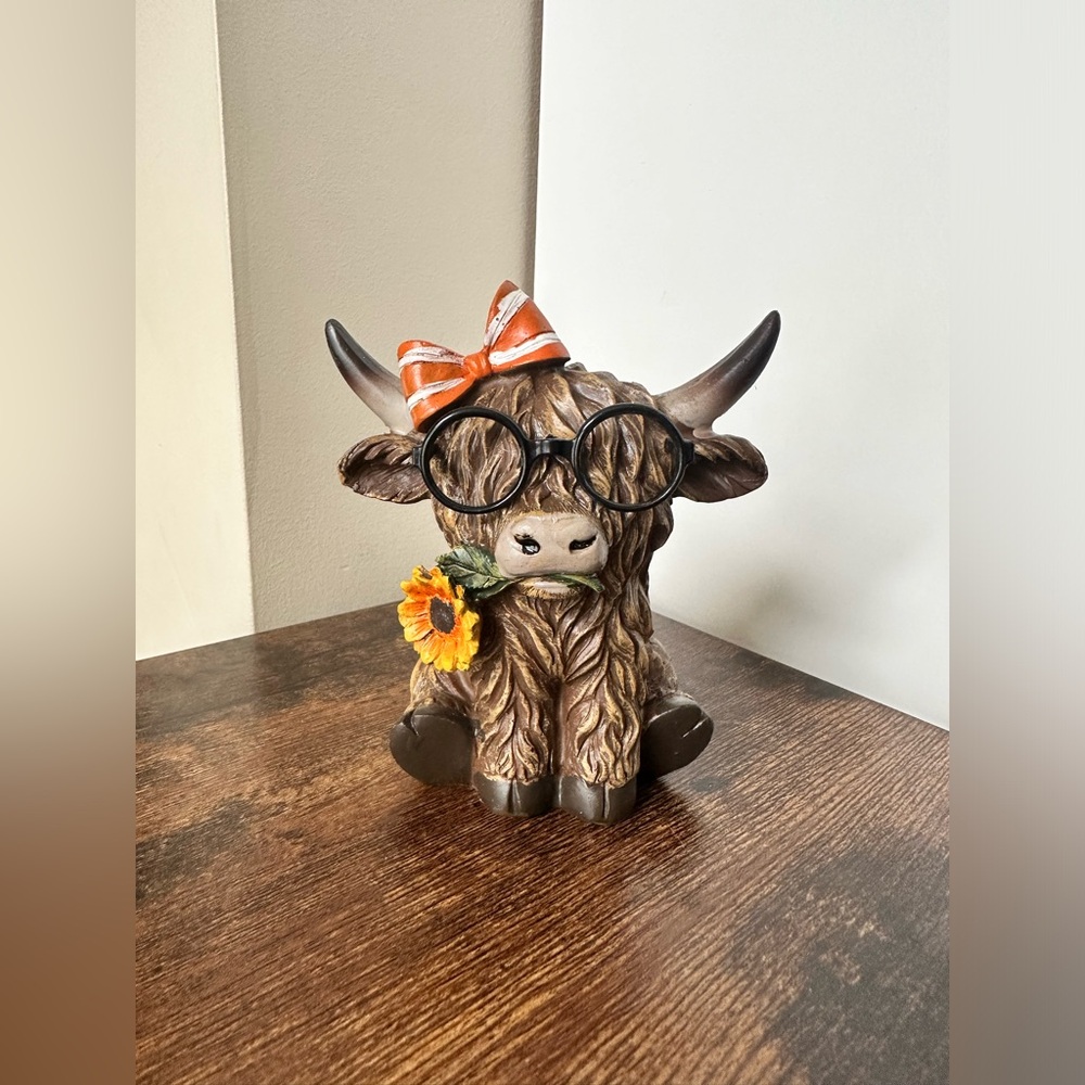 Hobby Lobby Highland Cow Figurine with Glasses and Bow